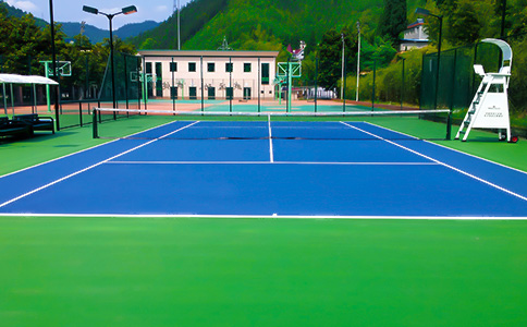 室外網(wǎng)球場(chǎng)