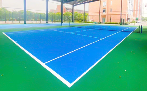 室外網(wǎng)球場
